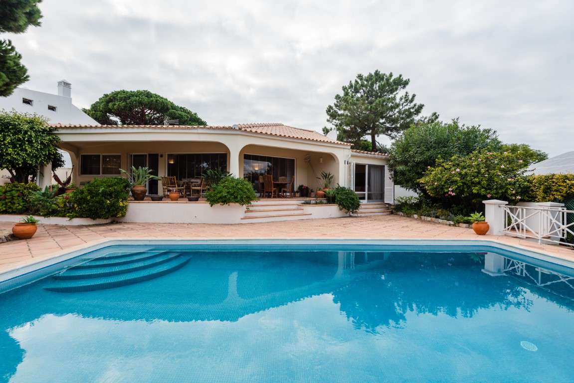 Retire In Portugal Quinta Do Lago Golf Resort