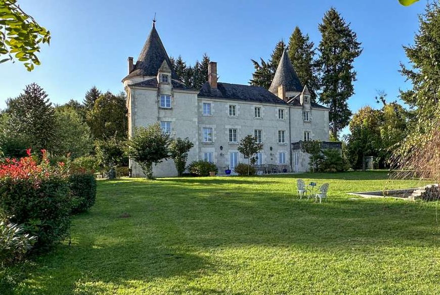 18-19th century Chateau for sale near Thiviers